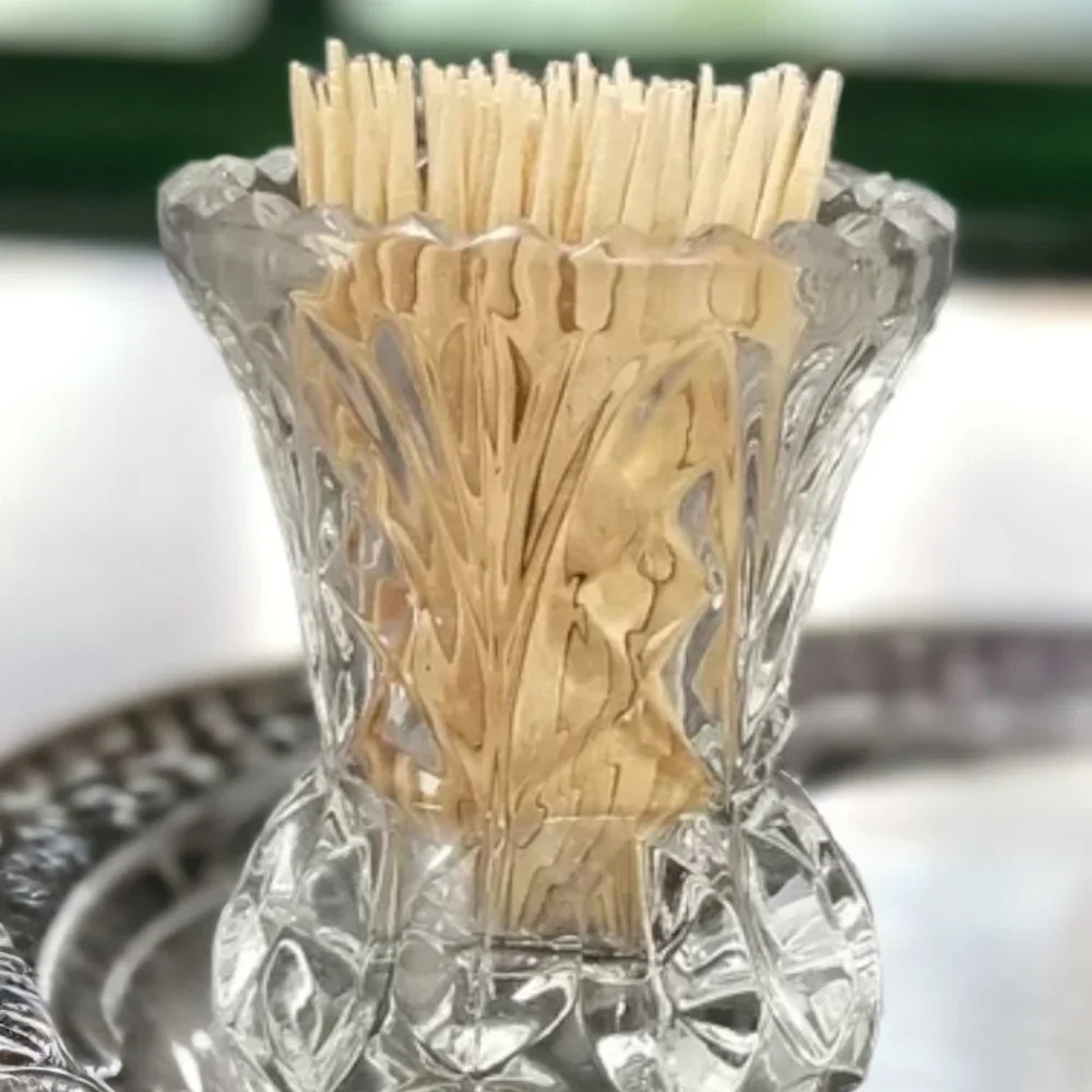 Heirloom 24% Lead Crystal Toothpick Holder / Mini Bud Vase by Princess House - Picture 3 of 6